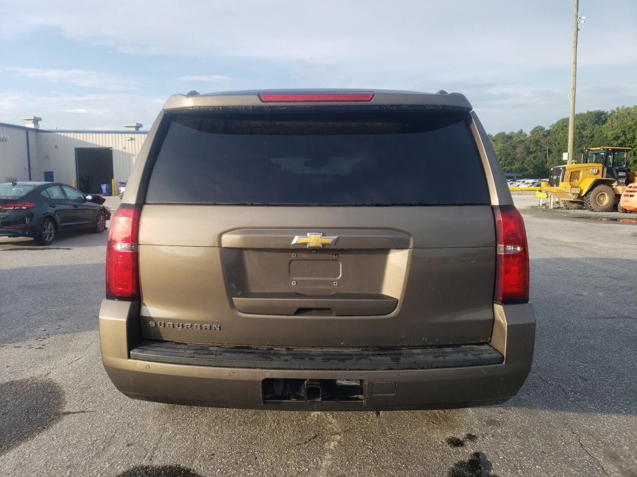 2016 Chevrolet Suburban K1500 Lt VIN: 1GNSKHKC5GR255281 Lot: 68735345