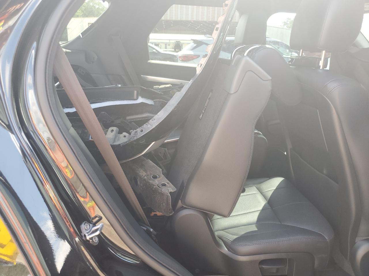 2020 Land Rover Discovery Landmark VIN: SALRU2RV4L2433652 Lot: 68961485