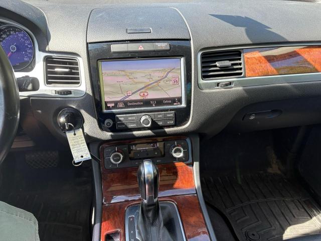 2013 VOLKSWAGEN TOUAREG V6  