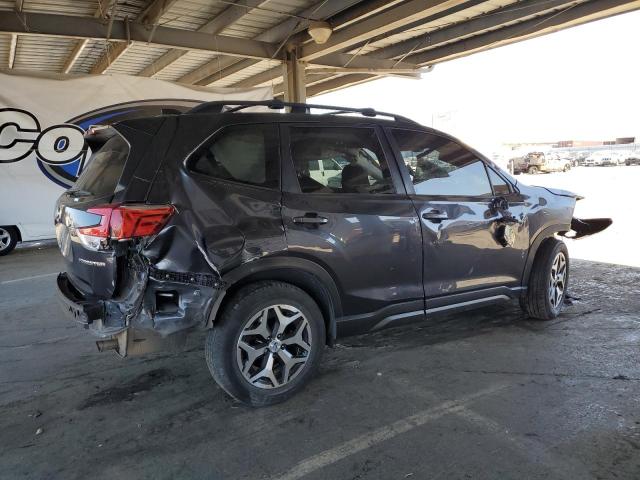  SUBARU FORESTER 2019 Gray