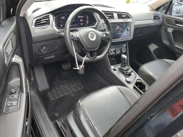  VOLKSWAGEN TIGUAN 2021 Черный