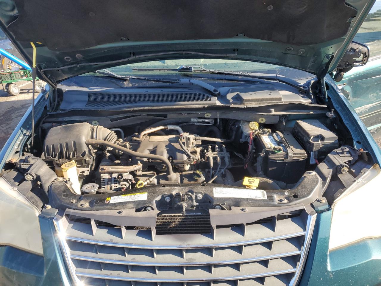 2009 Chrysler Town & Country Touring VIN: 2A8HR541X9R560564 Lot: 70896355