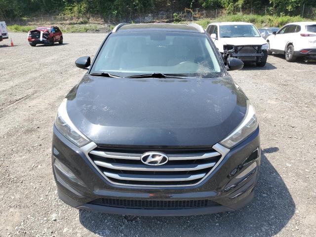  HYUNDAI TUCSON 2018 Czarny