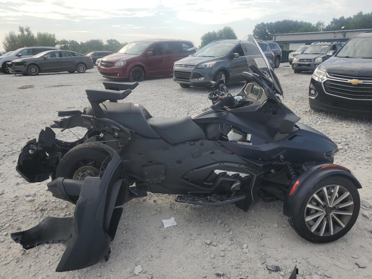 2022 Can-Am Spyder Roadster Rt black null gas 2BXNBDD25NV007033 photo #1