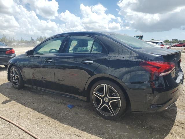  MERCEDES-BENZ A-CLASS 2020 Czarny
