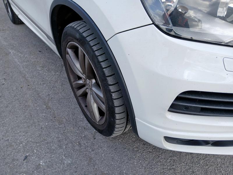 2013 VOLKSWAGEN TOUAREG V6