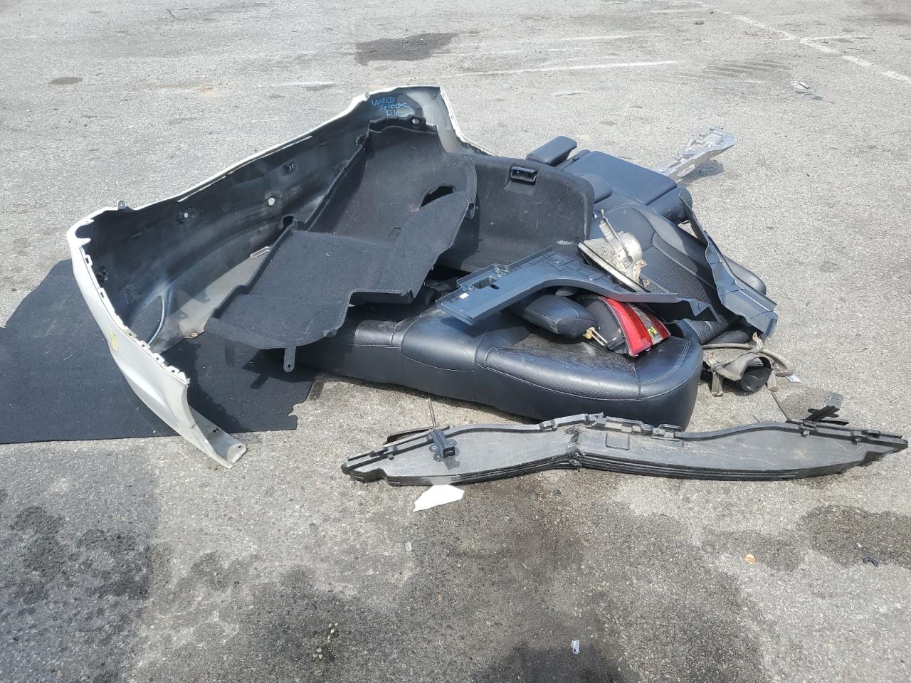 2013 Hyundai Azera Gls VIN: KMHFH4JG8DA260003 Lot: 70579965