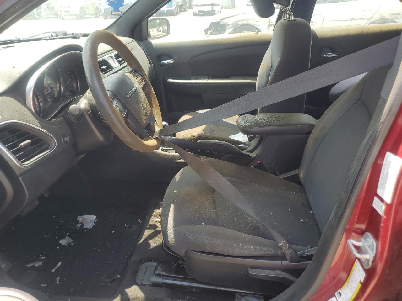 2014 Chrysler 200 Lx VIN: 1C3CCBAB4EN208817 Lot: 69659585