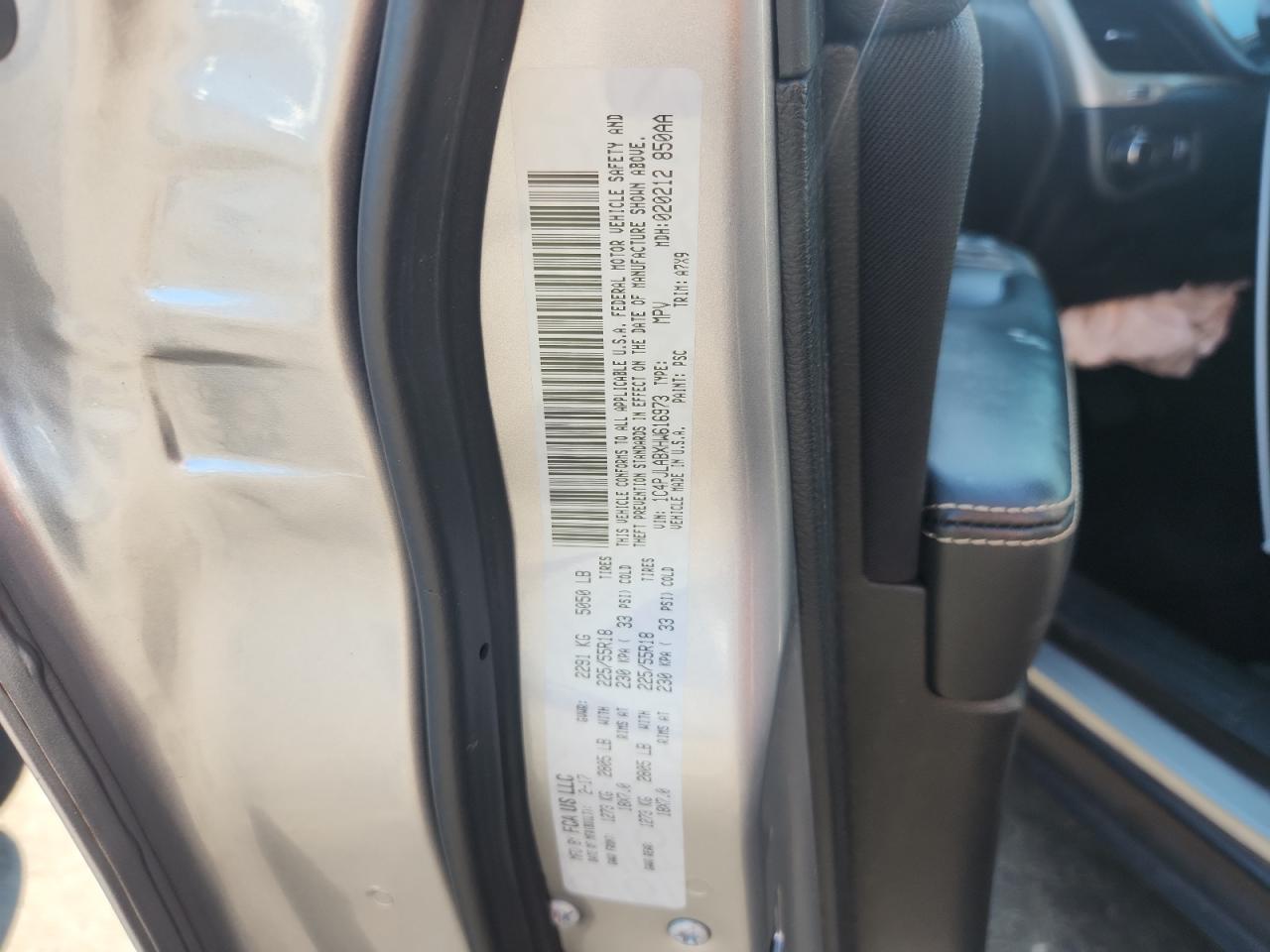 2017 Jeep Cherokee Sport VIN: 1C4PJLABXHW616973 Lot: 83936845