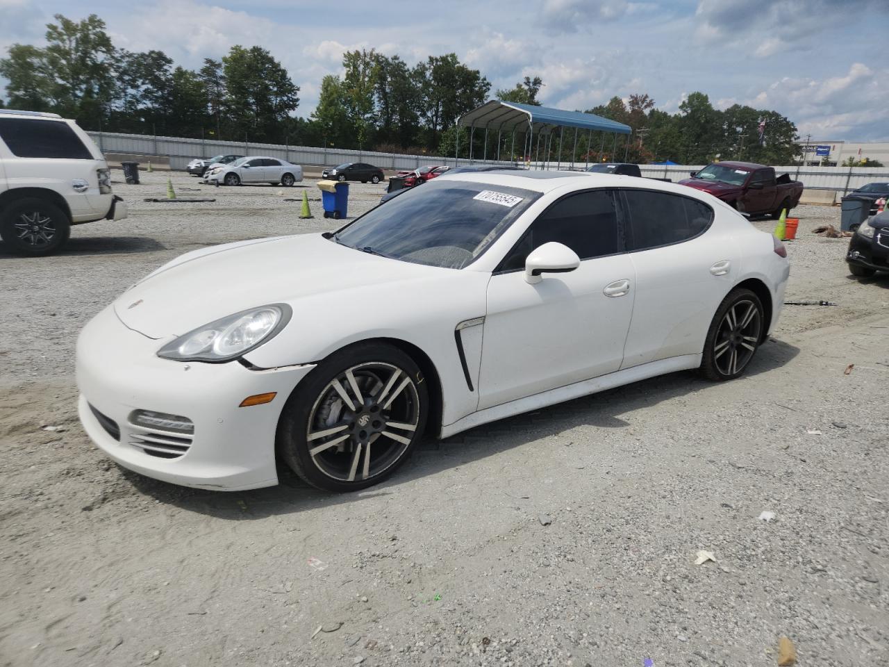 2012 Porsche Panamera 2