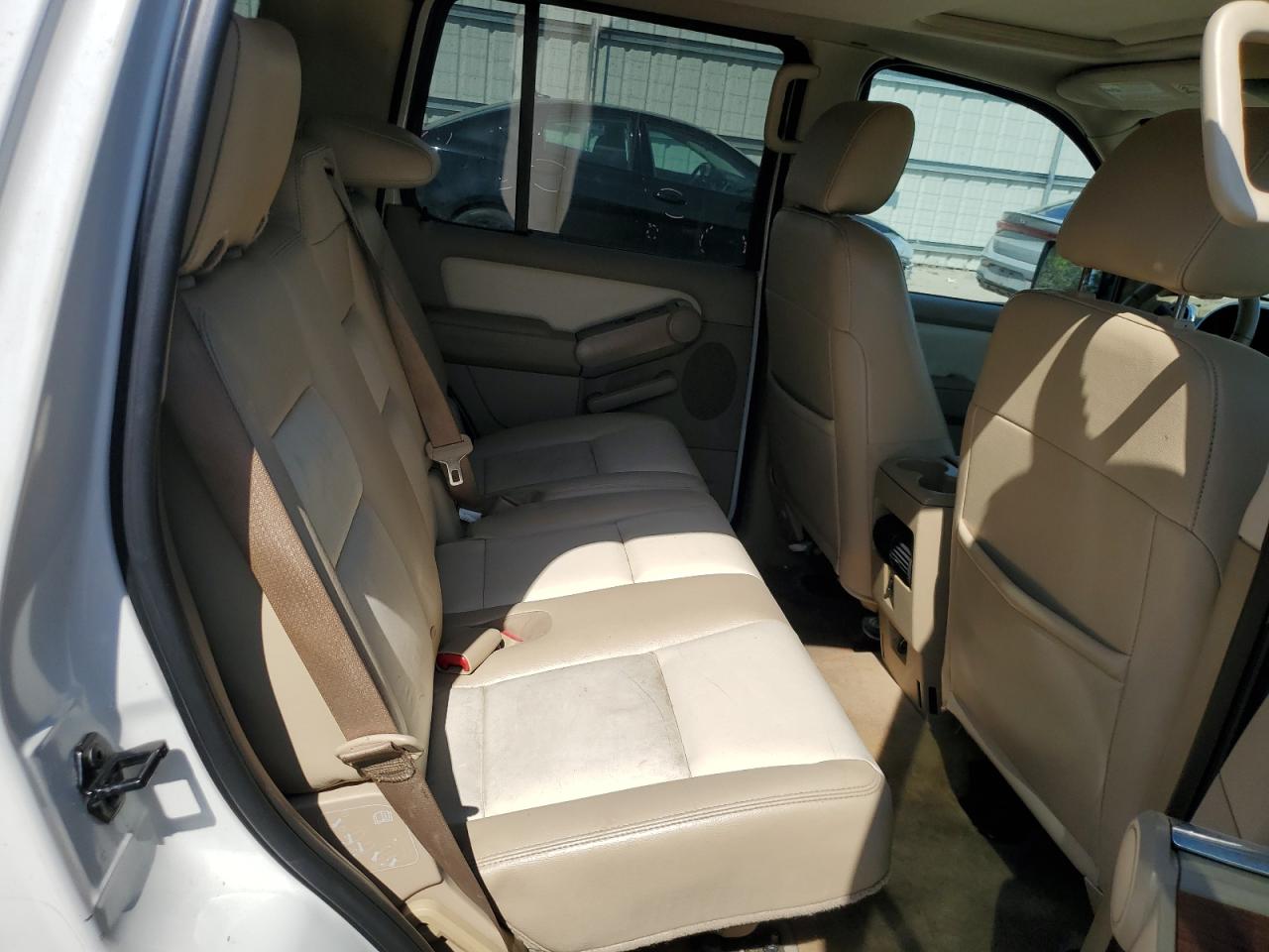 2008 Ford Explorer Eddie Bauer VIN: 1FMEU64E48UB23223 Lot: 68930445