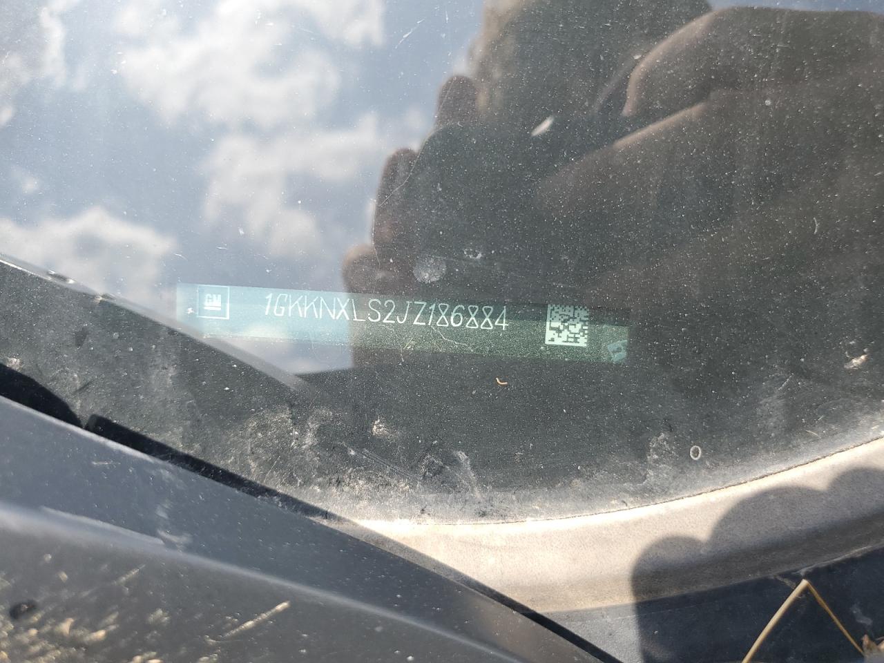 2018 GMC Acadia Denali VIN: 1GKKNXLS2JZ186884 Lot: 68561535