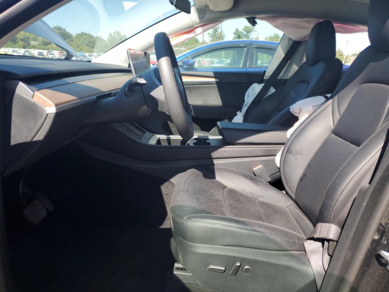2023 Tesla Model Y VIN: 7SAYGAEE9PF715026 Lot: 70555855