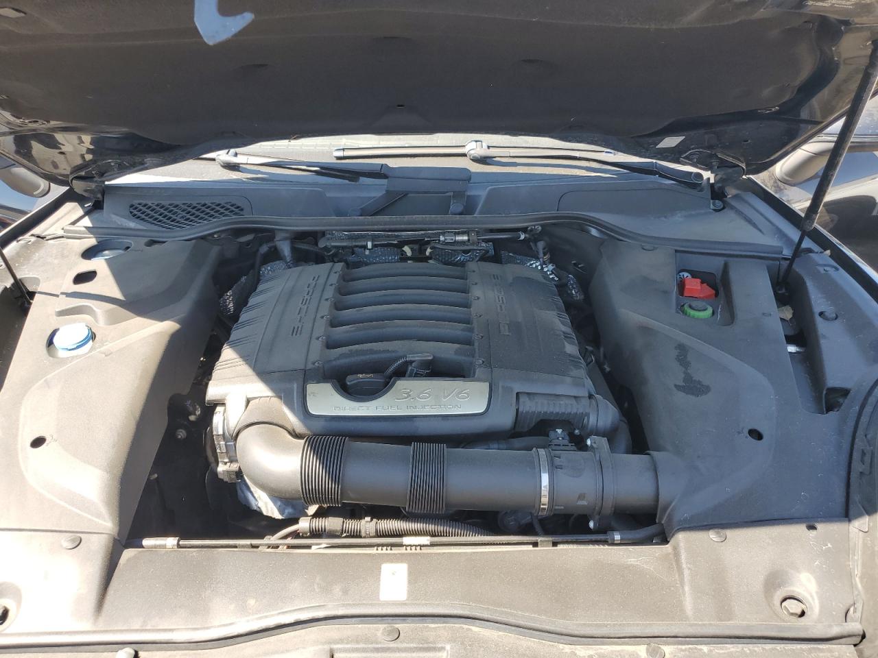 2016 Porsche Cayenne VIN: WP1AA2A29GLA09882 Lot: 69388395