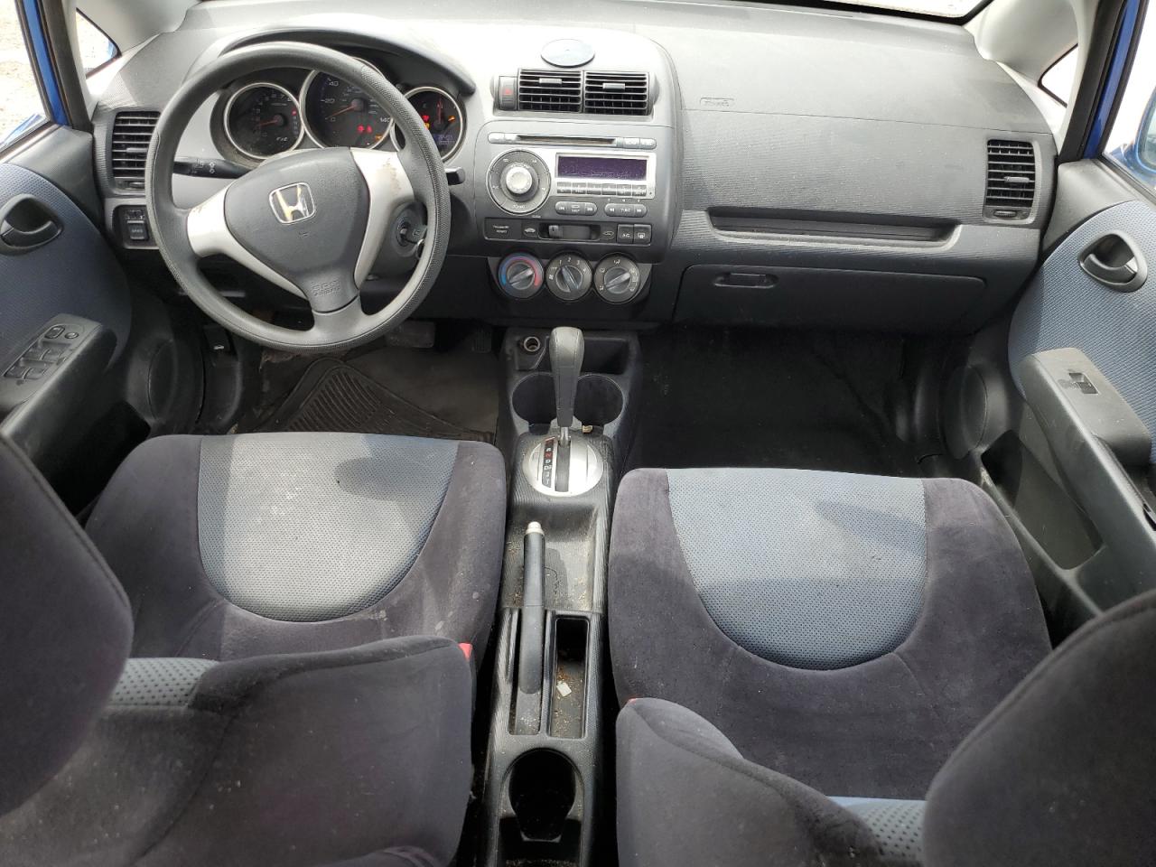 2008 Honda Fit VIN: JHMGD38448S018897 Lot: 68924875