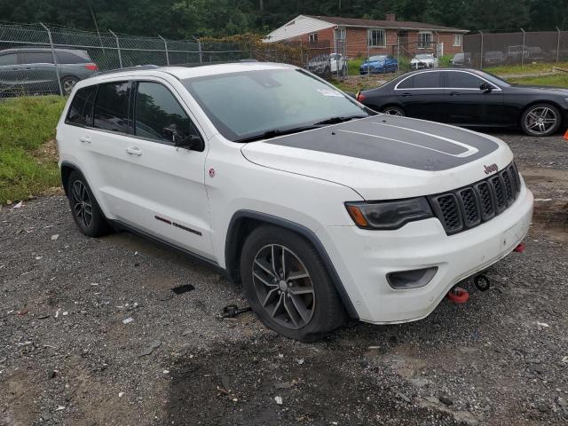 Parquets JEEP GRAND CHER 2017 White