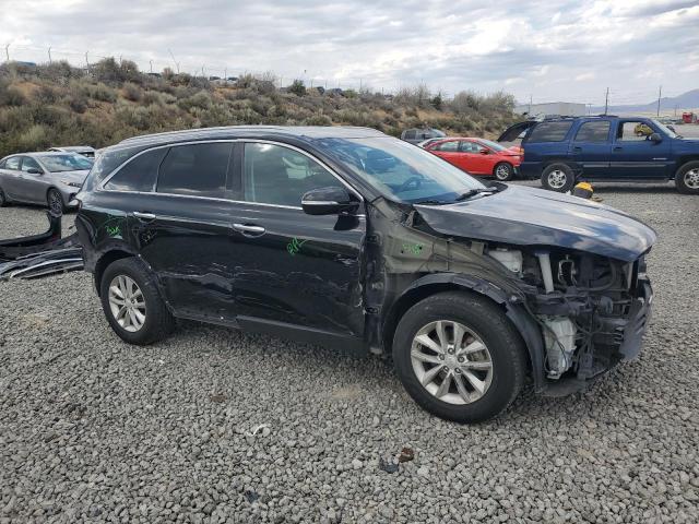  KIA SORENTO 2016 Черный