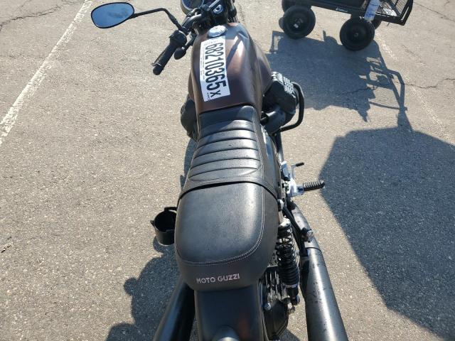 2019 MOTO GUZZI V7 III STO  