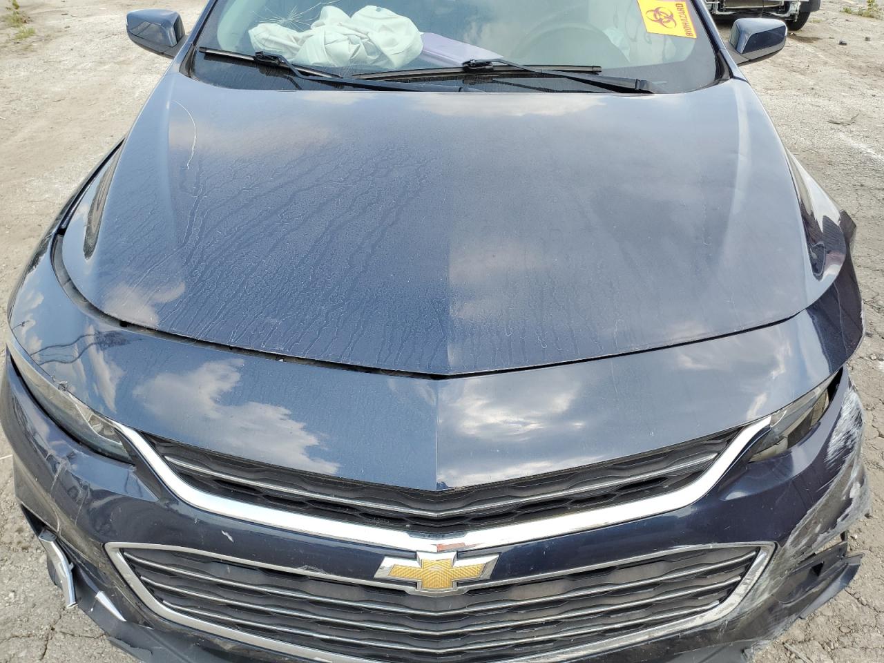 1G1ZE5STXGF245885 2016 Chevrolet Malibu Lt