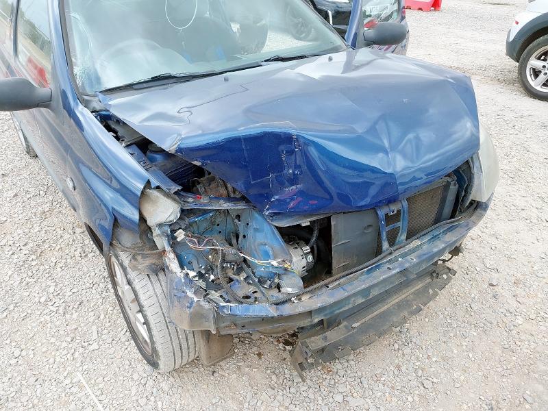 2003 RENAULT CLIO AUTHENTIQUE