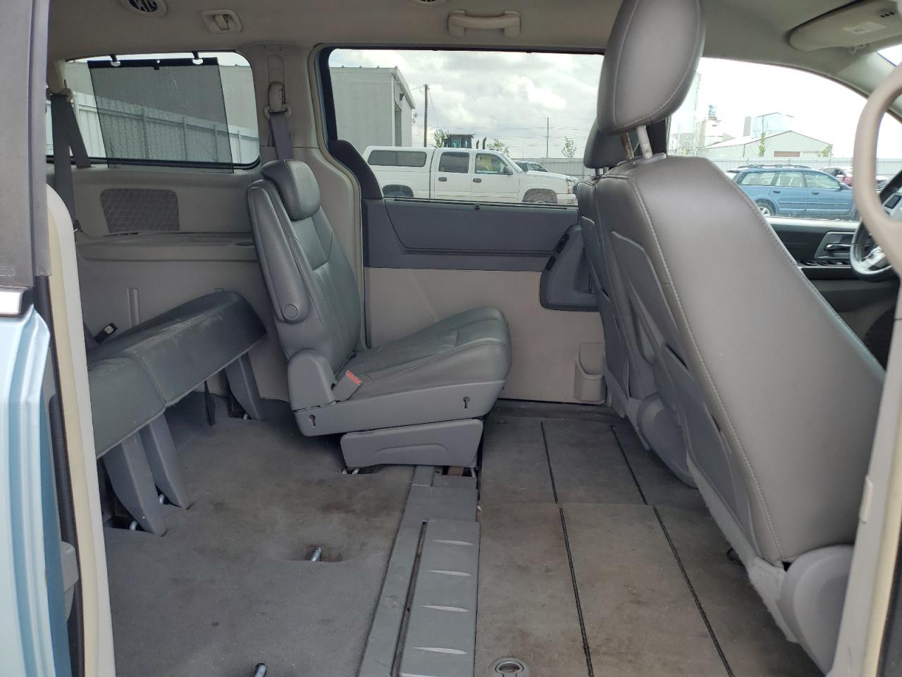 2008 Chrysler Town & Country Touring VIN: 2A8HR54P78R793434 Lot: 68600345