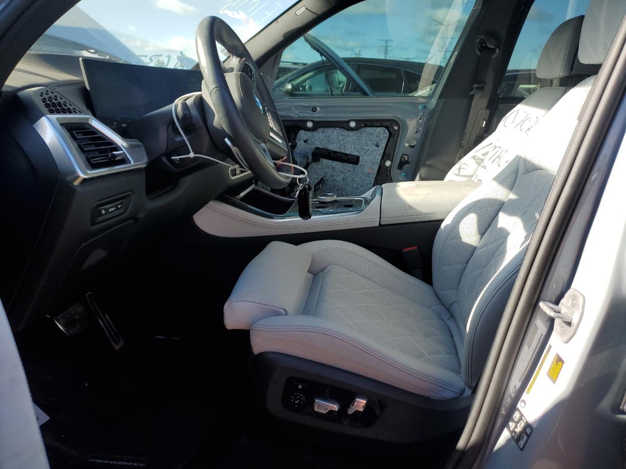 2025 BMW X5 M60I VIN: 5UX33EU04S9Y36371 Lot: 69824365