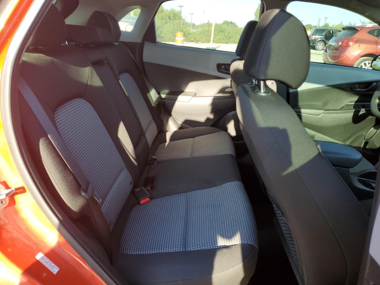 2020 Hyundai Kona Se VIN: KM8K1CAA8LU553227 Lot: 70271505