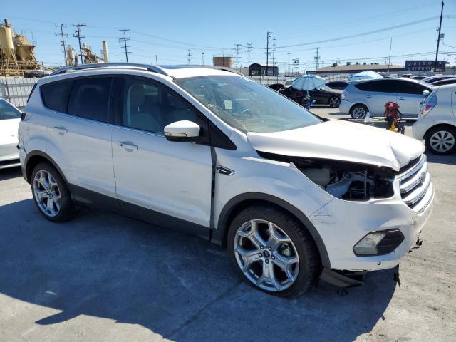  FORD ESCAPE 2018 Белы