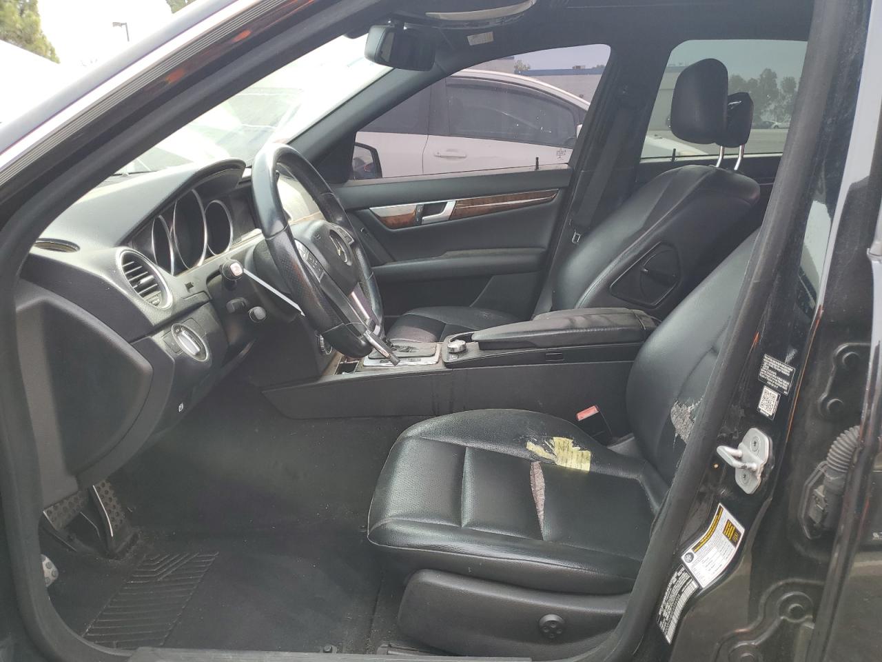 2014 Mercedes-Benz C 250 VIN: WDDGF4HB9EA954554 Lot: 69973735