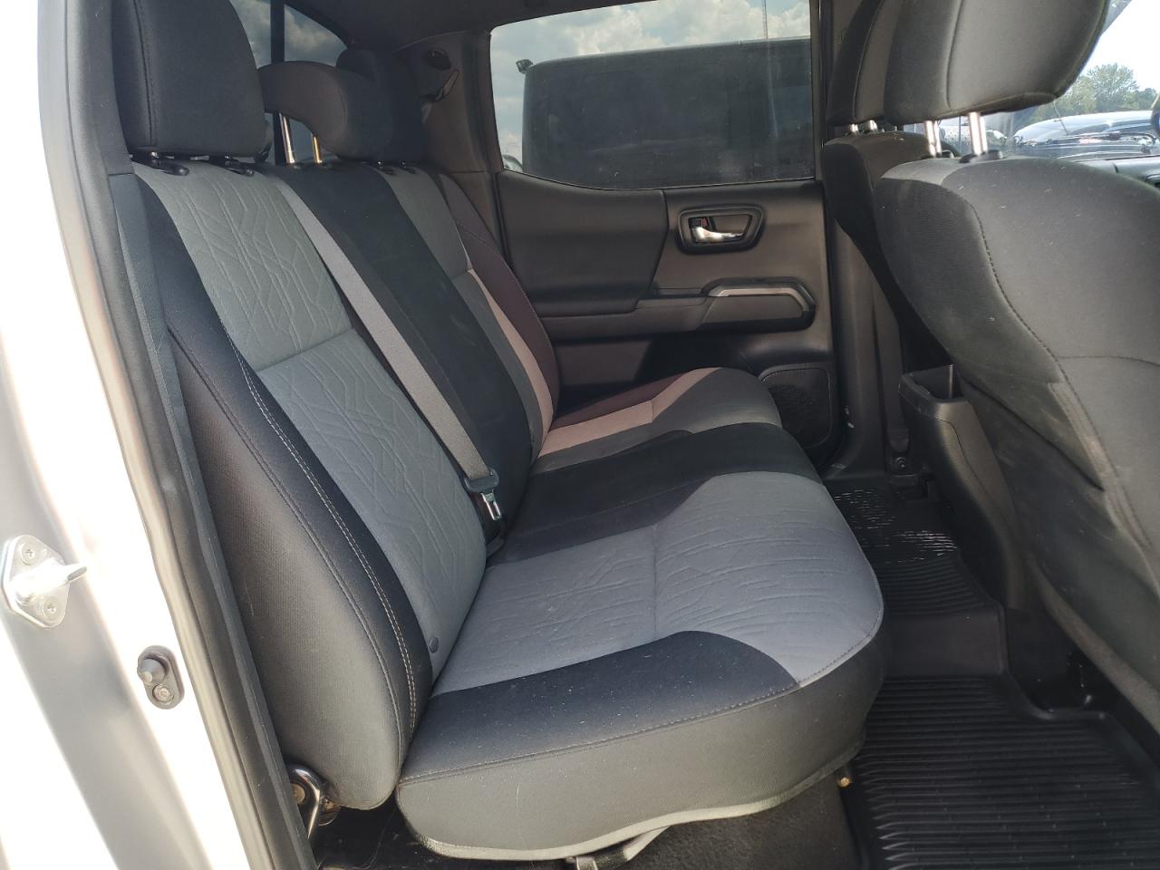 2021 Toyota Tacoma Double Cab VIN: 3TMCZ5AN6MM386677 Lot: 70978105