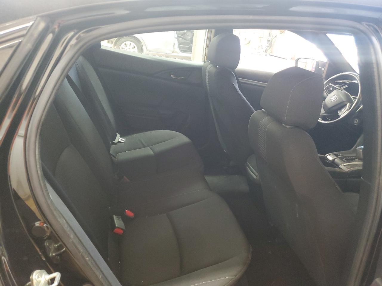 2018 Honda Civic Sport VIN: SHHFK7H44JU238911 Lot: 69516015