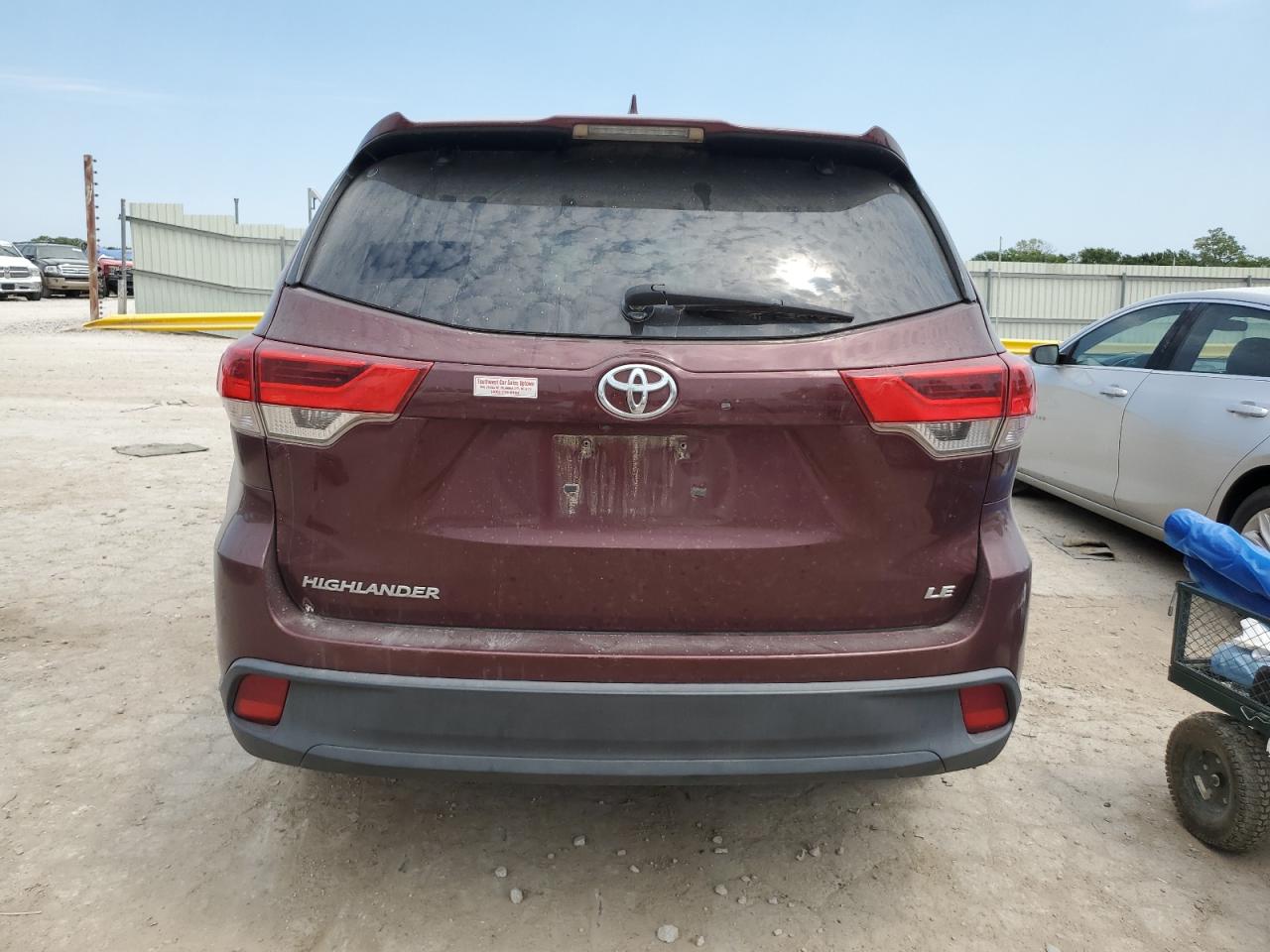 2017 Toyota Highlander Le VIN: 5TDZZRFH2HS205097 Lot: 68125335