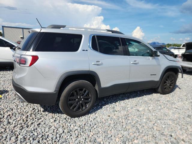  GMC ACADIA 2017 Серебристый