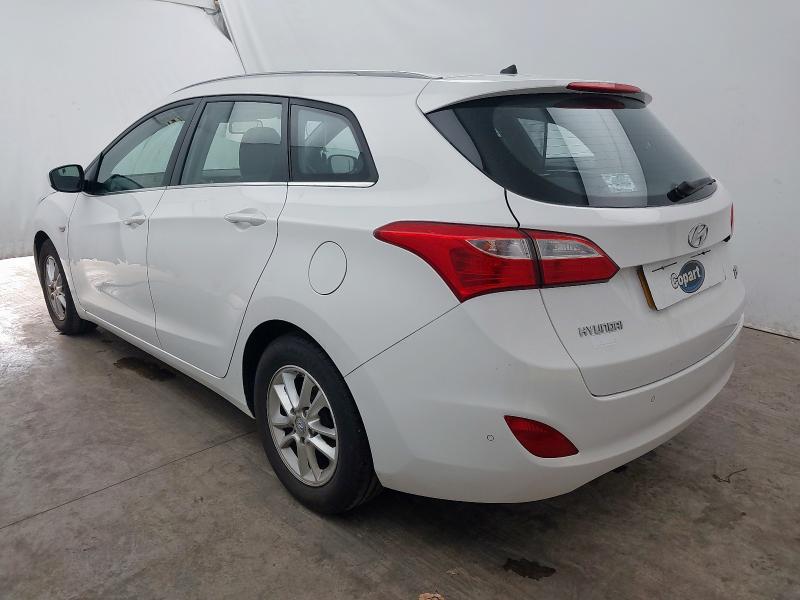 2015 HYUNDAI I30 SE