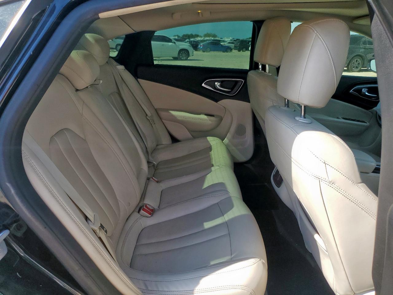 2015 Chrysler 200 C VIN: 1C3CCCEG9FN644463 Lot: 67824995