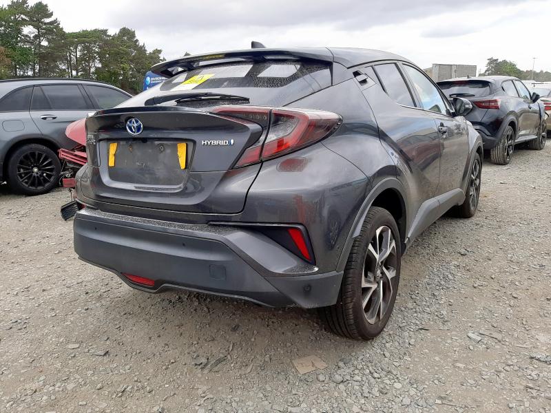 2017 TOYOTA C-HR DYNAMIC HEV CVT 
