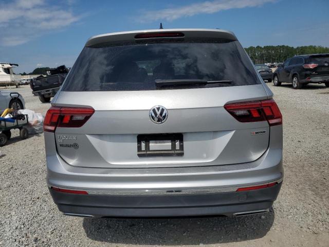  VOLKSWAGEN TIGUAN 2021 Серый