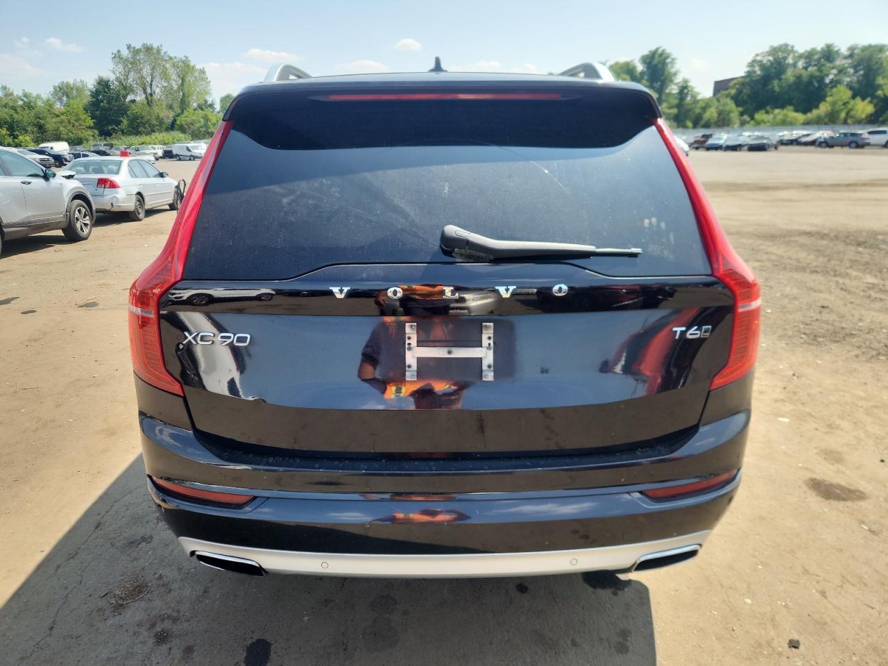 2016 Volvo Xc90 T6 VIN: YV4A22PK2G1029552 Lot: 68204355