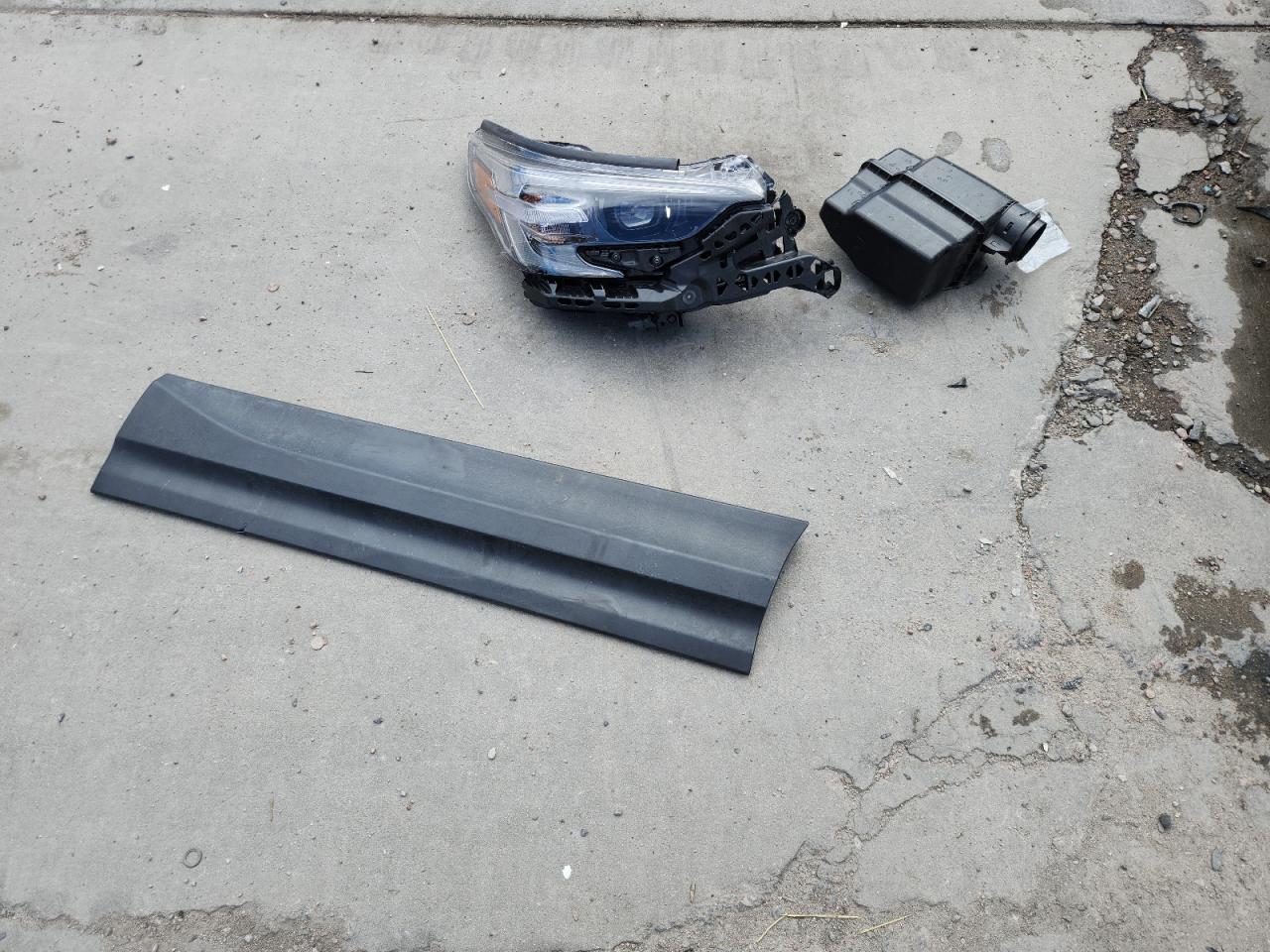 2022 GMC Terrain Sle VIN: 3GKALTEVXNL215076 Lot: 70396945