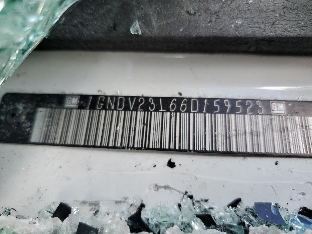 1GNDV23L66D159523 CHEVROLET UPLANDER 2006 WHITE Photo 13