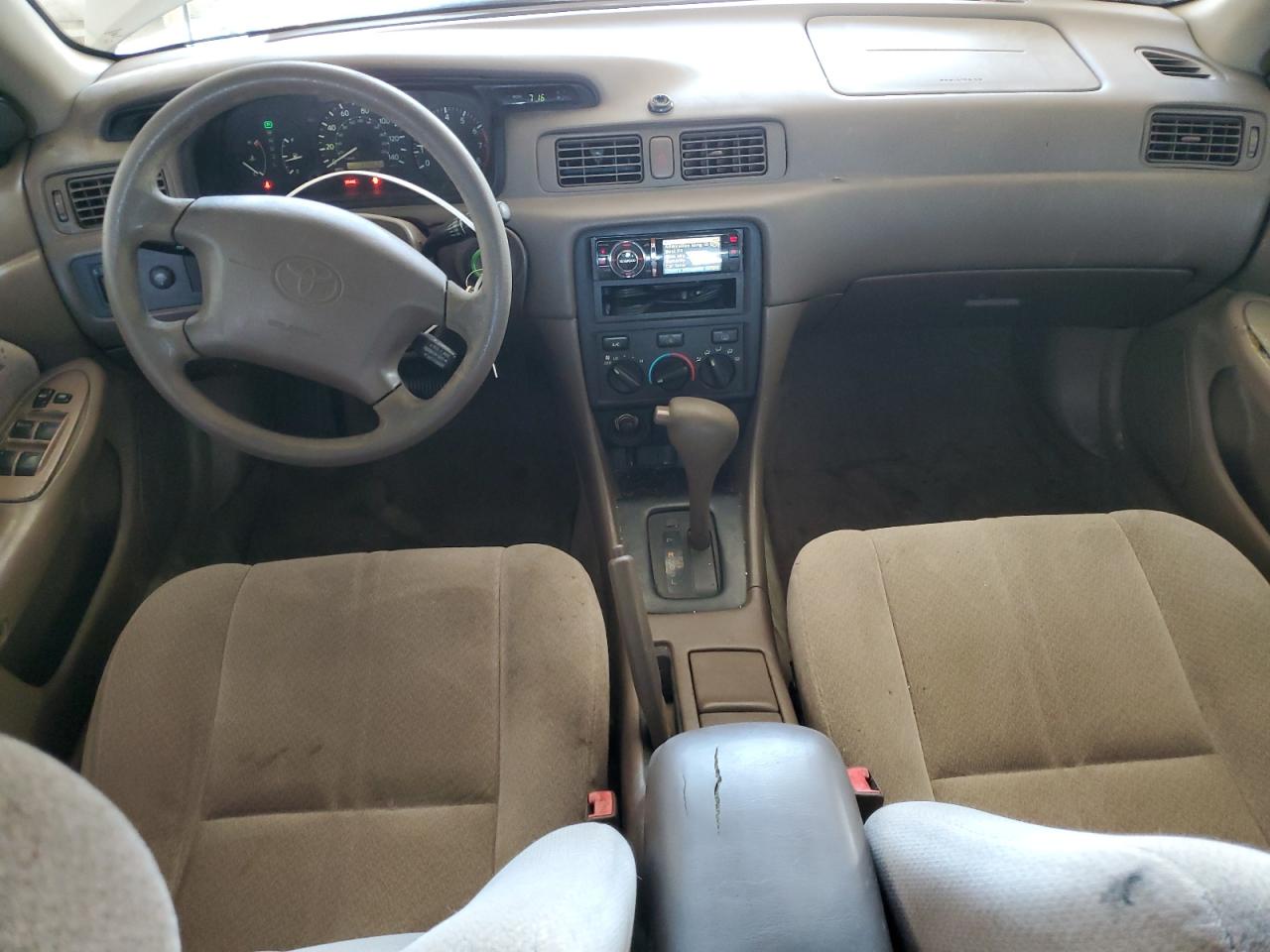 2000 Toyota Camry Ce VIN: 4T1BG22K6YU952323 Lot: 70155305