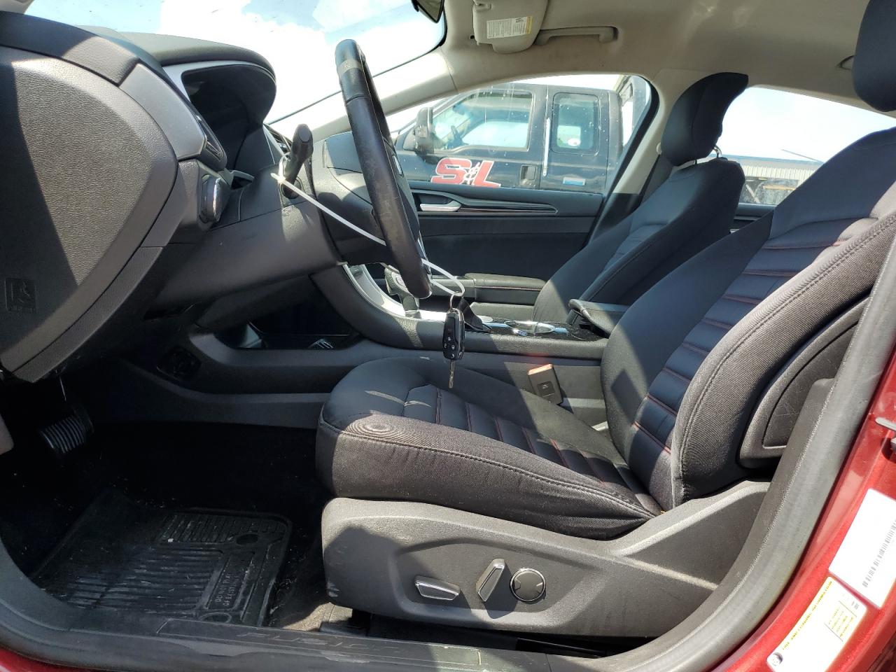 2015 Ford Fusion Se VIN: 3FA6P0H7XFR158948 Lot: 69007435