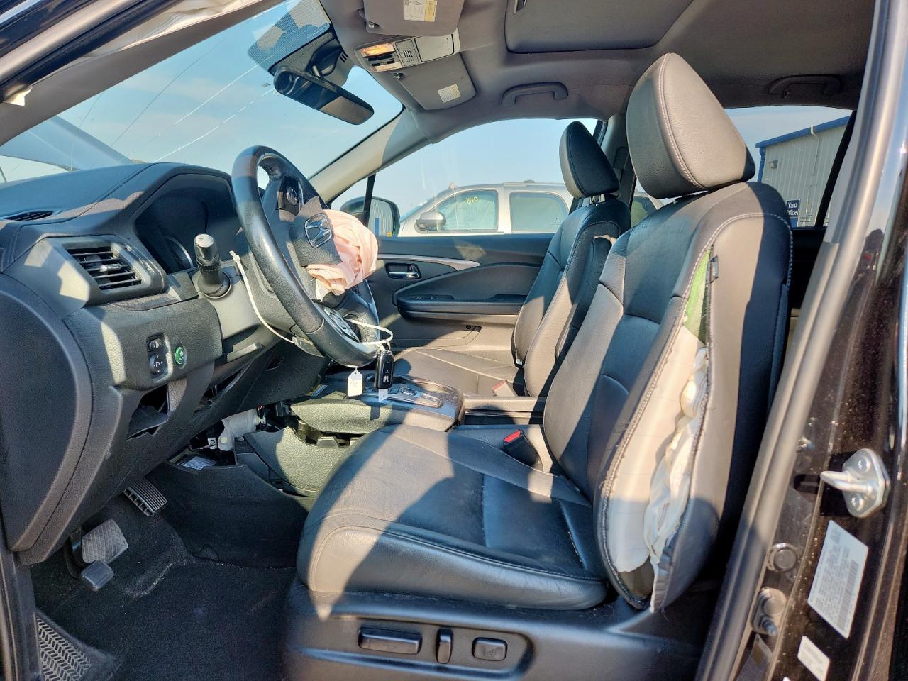 2021 Honda Pilot Se VIN: 5FNYF6H24MB068125 Lot: 70282125