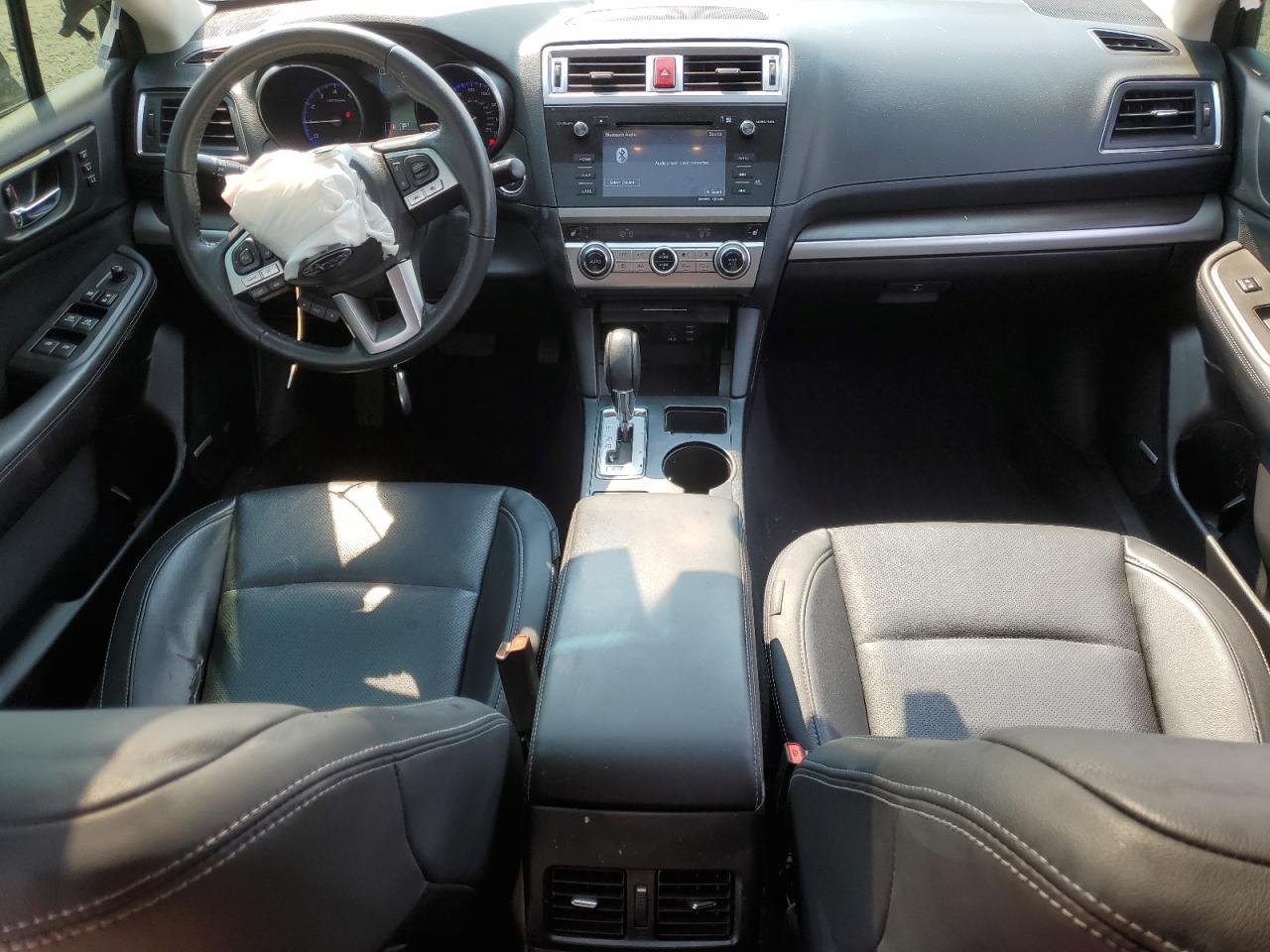 2017 Subaru Legacy 3.6R Limited VIN: 4S3BNEN62H3021768 Lot: 70038925