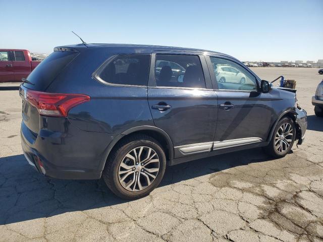  MITSUBISHI OUTLANDER 2016 Синий