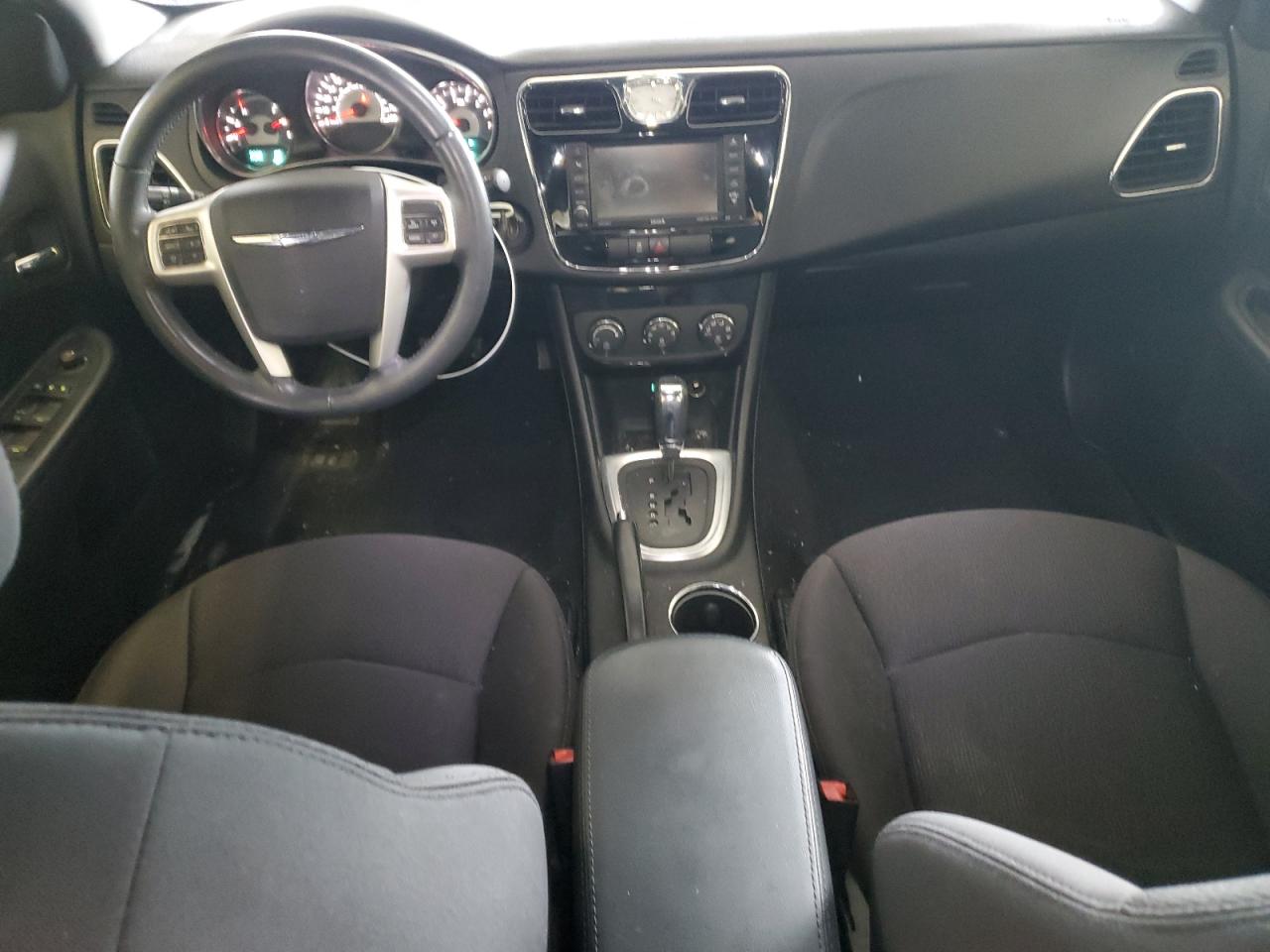 2013 Chrysler 200 Touring VIN: 1C3CCBBB9DN543097 Lot: 70690065