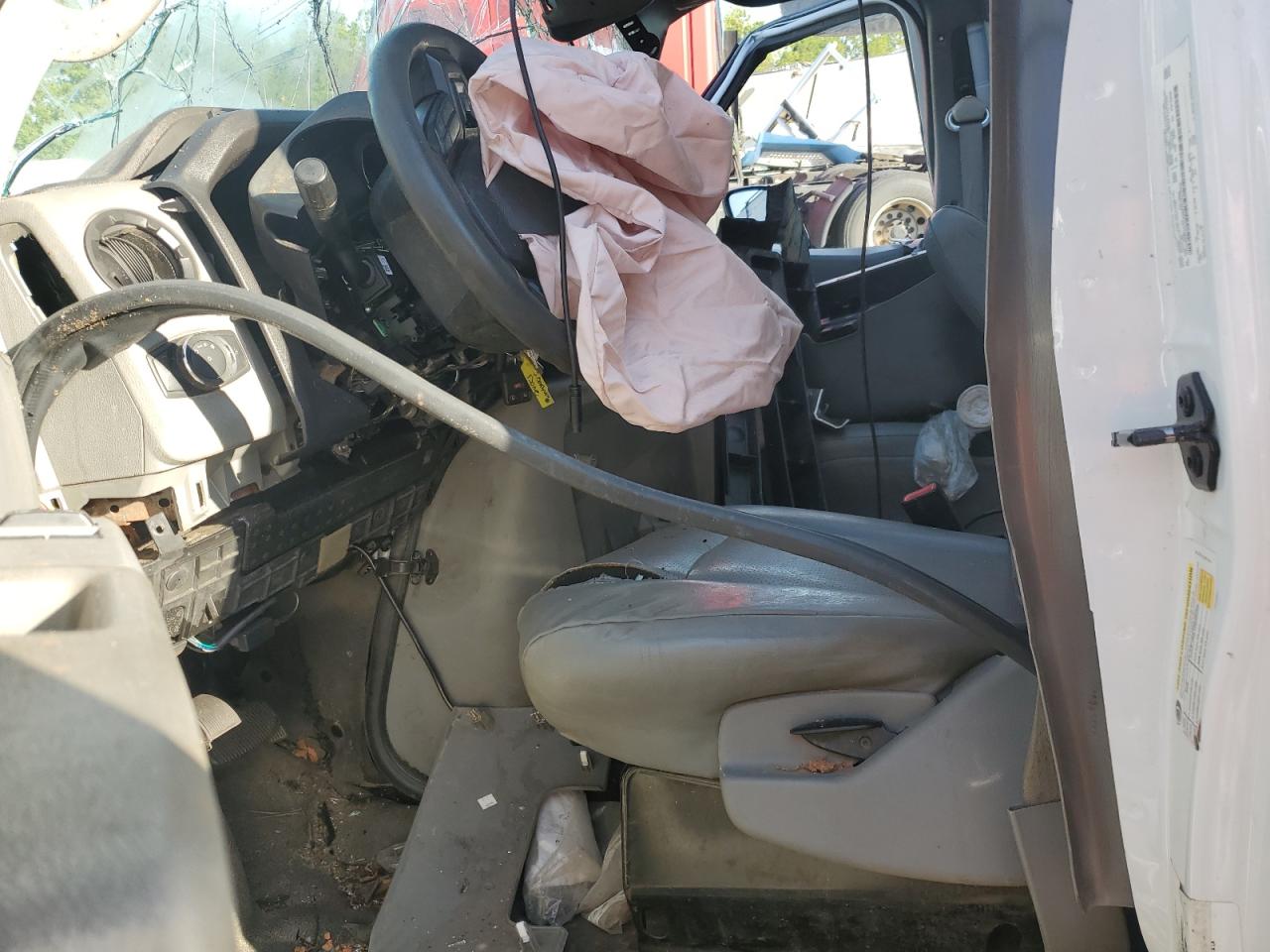 2021 Ford Econoline E350 Super Duty Cutaway Van VIN: 1FDWE3FK2MDC37962 Lot: 67781065