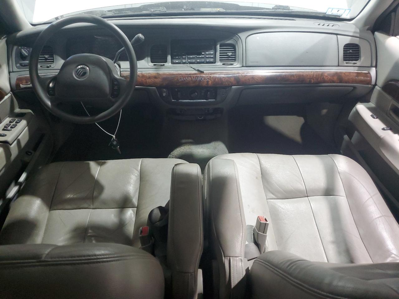 2004 Mercury Grand Marquis Gs VIN: 2MEFM74W14X652704 Lot: 69725195