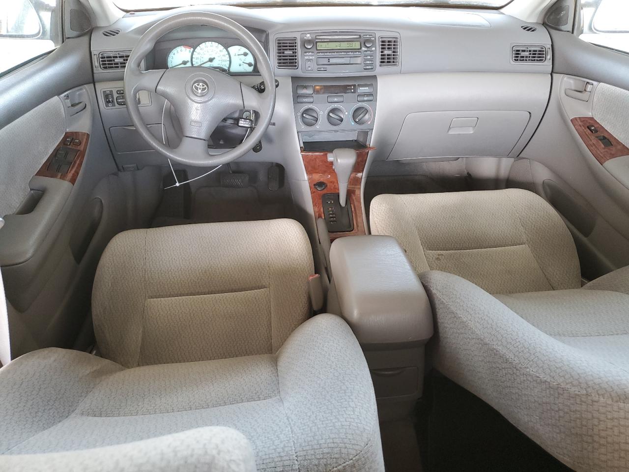 2004 Toyota Corolla Ce VIN: 1NXBR38E34Z256904 Lot: 68589735