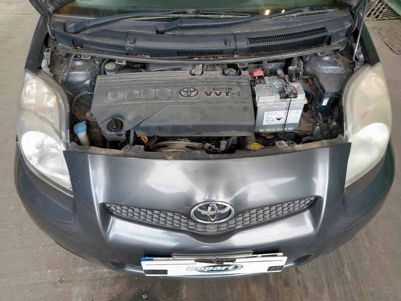 2011 TOYOTA YARIS T SP
